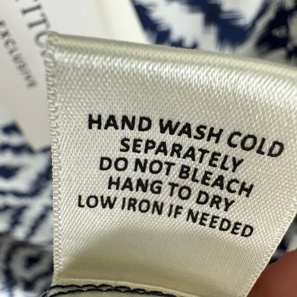 Skies Are Blue NWT Navy Blue White Lightweight Sleeveless Rayon Blouse Size 1X - Picture 7 of 7